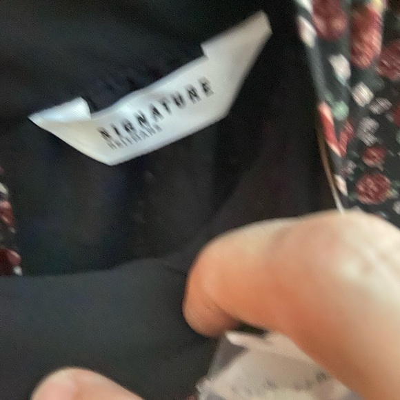 Floral Blouse - Picture 3 of 5